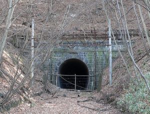 姥沢トンネル