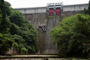 引原ダム