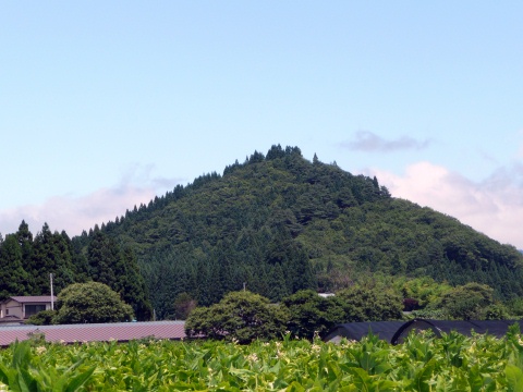 黒又山ピラミッドで本物の人工空洞が証明された【日本のピラミッド①】