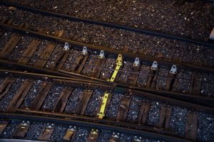 【思考実験:トロッコ問題】5人を助けるために1人を犠牲にしてもいい？