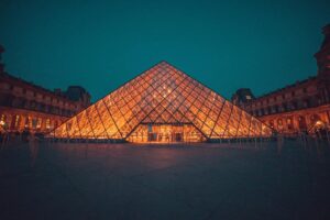 レオナルド・ダ・ヴィンチの絵画を鑑賞できる美術館8選