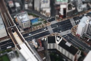 三差路には鬼がたまる？角地は幽霊が出やすいって本当？