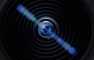 デジタルカメラよりフィルムカメラのほうが心霊写真が写りやすい?!