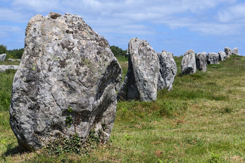 【フランスのレイライン？】巨石遺構カルナック列石の謎
