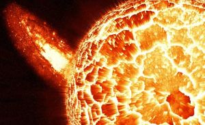 太陽系のボス太陽のエネルギーがすさまじい！中心温度は1500万℃！
